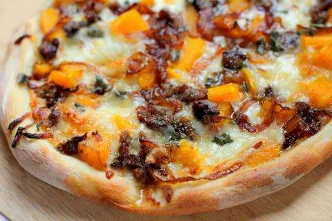 Autumn Pizza with Maple, Squash & Sausage - Butternut